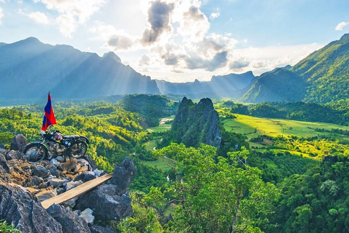 Vang Vieng Scenery
